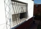 Robaron en una casa luego de arrancarle la reja de una de las ventanas