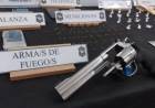 Se realizó un allanamiento y secuestro de dinero, drogas y un arma