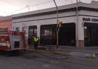 Bomberos Voluntarios acudieron a un principio de incendio en el Bar Central