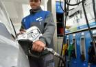 YPF confirmó que baja 4 por ciento el precio de los combustibles a partir del 1 de mayo