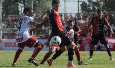 Sporting cayó con Huracán y se complicaron sus chances de seguir en el Regional Federal