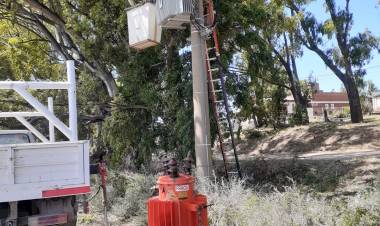 Pehuen Co: Se realizan trabajos de repotenciación de energía