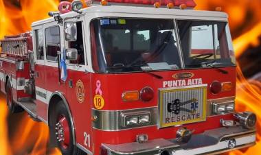 Bomberos Voluntarios de Punta Alta piden evitar la quema de pastizales