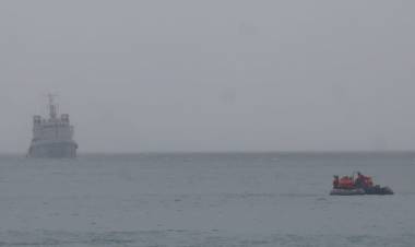 La Armada Argentina auxilió a navegantes en la Antártida