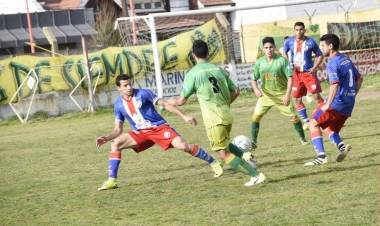 Rosario Puerto Belgrano inicia el torneo frente a Comercial en Ingeniero White