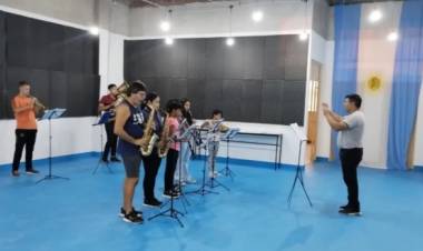 Se inició la actividad en el Instituto de Música "Crucero Belgrano"