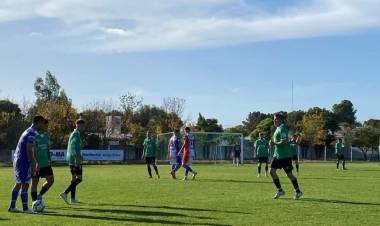 Un tifón que no estaba pronosticado: Rosario dejó 3 puntos en Cabildo