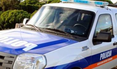 Vecinos encontraron una moto que había sido robada 