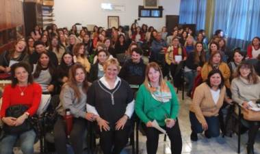 El Servicio Local continúa visitando instituciones capacitando sobre promoción y protección de los derechos de los niños