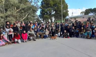 Se realizó la salchijuntada en el Parque San Martín