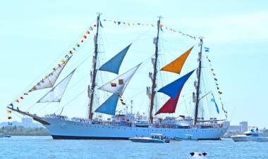 La fragata ARA “Libertad” arribó a Colombia