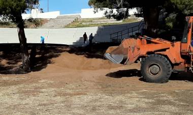 El Municipio continúa los trabajos para reacondicionar el anfiteatro y el playón del Parque San Martín