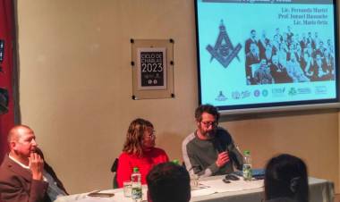Se llevó a cabo la charla del Archivo Histórico sobre masonsería en Punta Alta