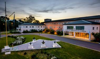 Llamado a concurso para incorporar médicos en la Escuela de Suboficiales de la Armada