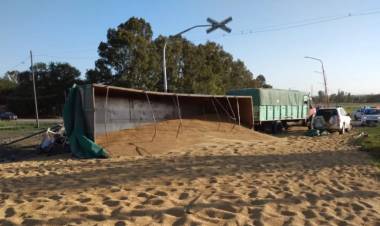 Grünbein: un camionero provocó un choque que terminó con cuatro personas hospitalizadas