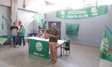 Comenzó el recorte de personal civil en la Base Naval Puerto Belgrano