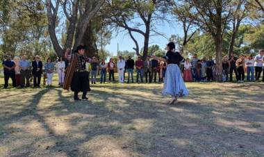 Aristimuño: "Debemos trabajar juntos para el desarrollo de Bajo Hondo"