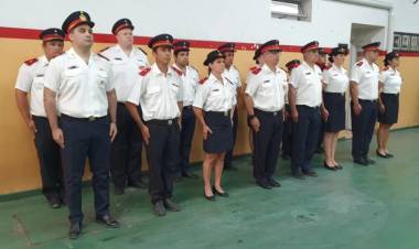 Jura de aspirantes, ascensos e incorporaciones de vehículos en Bomberos Voluntarios de Punta Alta