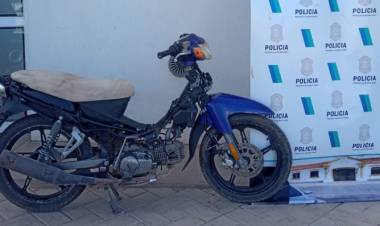 Un hombre fue aprehendido con una moto robada que tenía pedido de secuestro