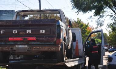 Piden al Municipio que se pueda reclamar por “vehículos abandonados” en la página web