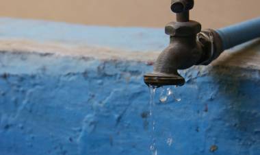 A los reclamos por falta de agua, ahora se suma la falta de camiones de abastecimiento de ABSA