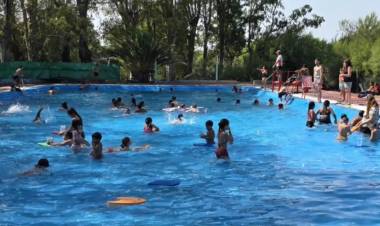 Escuelas Abiertas en Verano cerró en Coronel Rosales con más de 400 estudiantes