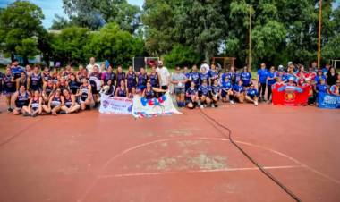 Más de 250 personas participaron de jornada de salud y deporte