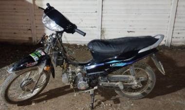 Aprehendieron a un menor por desobediencia e infracción de tránsito