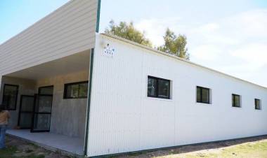 Avanzan tres trabajos en espacios públicos y de salud en la villa balnearia