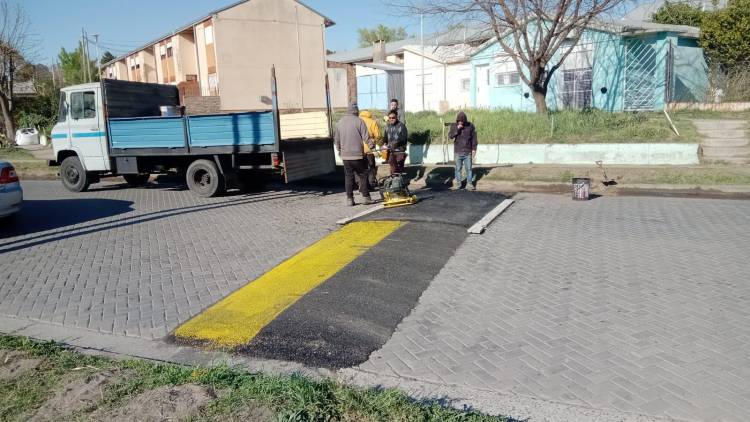 Por el mal tiempo, se suspendieron los cortes de calles para colocación de lomos de burro