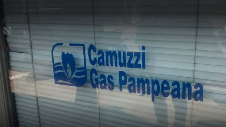 Desde Diputados le exigen a Camuzzi que reabra sus oficinas comerciales