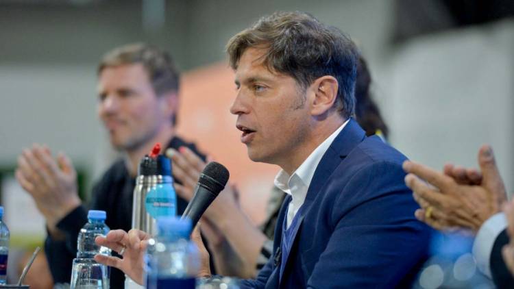 El Gobernador Kicillof anunció dos nuevas subas salariales para estatales y docentes bonaerenses
