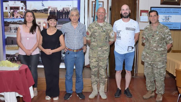 En Puerto Belgrano se entregaron los premios del concurso de fotografía nocturna