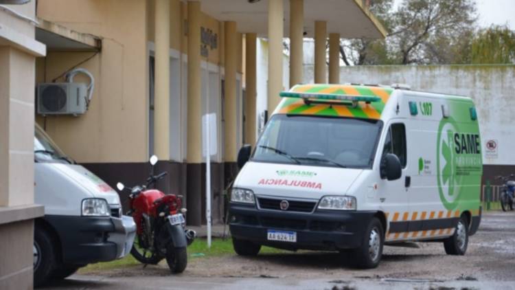 Accidente de tránsito entre un automóvil y un ciclomotor