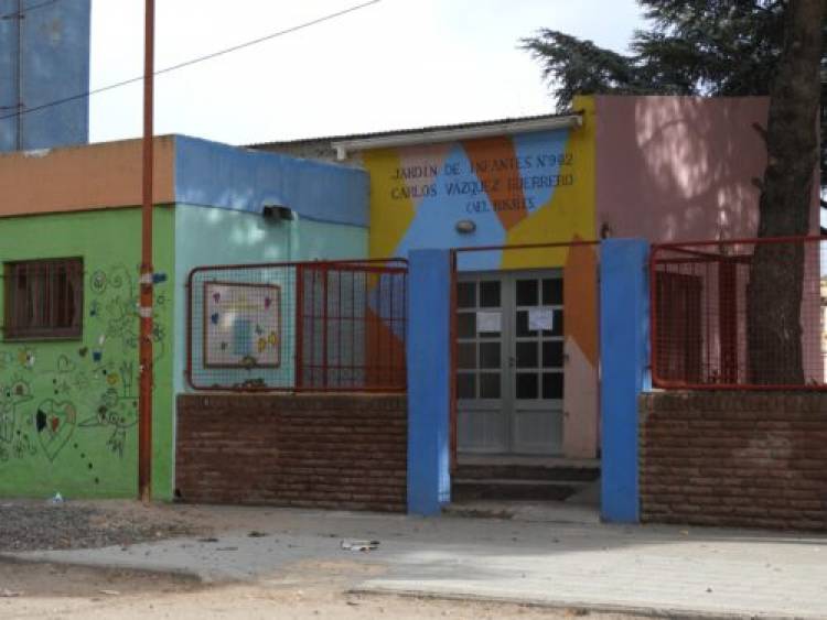 El Municipio de Coronel Rosales  finalizó obras de gas en la EP N°22 y el Jardín N°902 