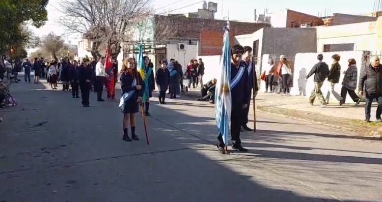Gran concurrencia al desfile por el aniversario de Punta Alta