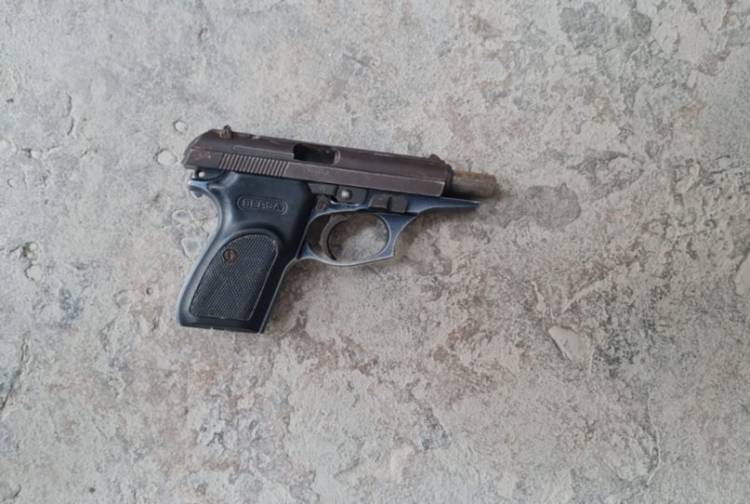 Un alumno de 14 años fue armado a una escuela en Espora