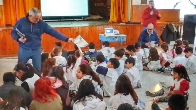El Archivo Histórico Municipal realizó una charla informativa en la Escuela Primaria 24