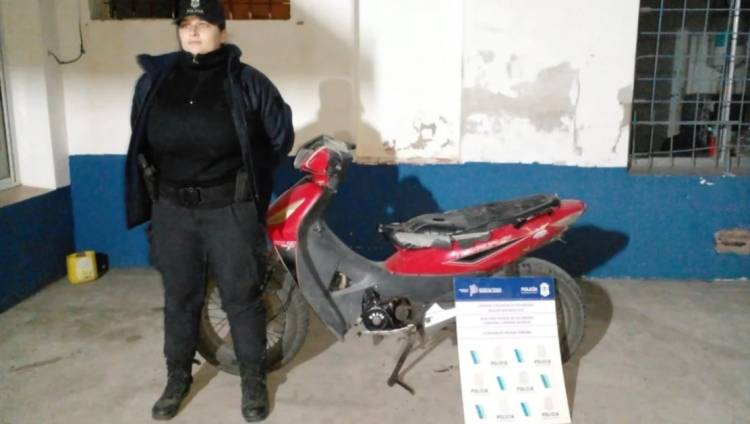 Detuvieron a un hombe por circular en una moto denunciada como robada en febrero
