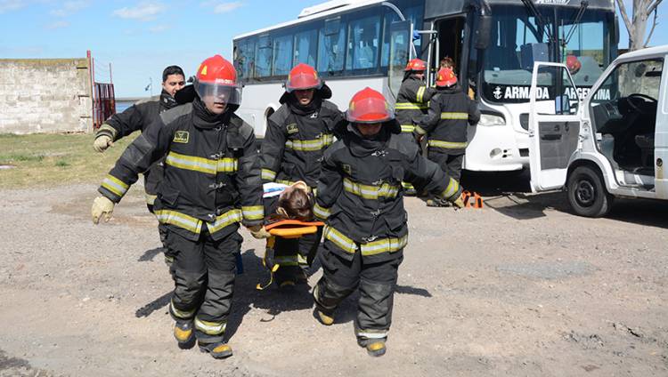 Jornada de actualización y capacitación en trauma por colisión vehicular