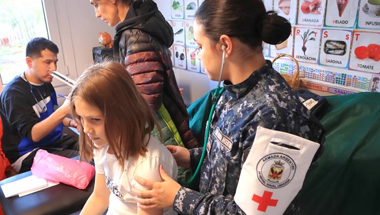 La Armada Argentina convoca a profesionales universitarios