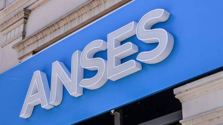 Continuan vigentes los créditos de ANSES para trabajadores