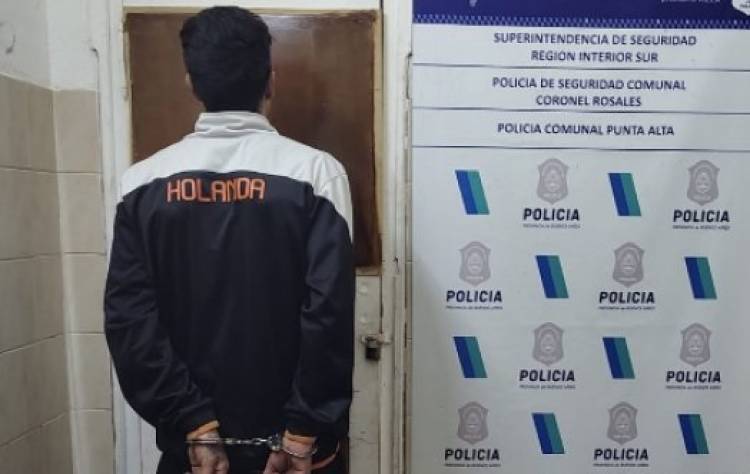 Detuvieron a un hombre acusado de robar indumentaria en una tienda
