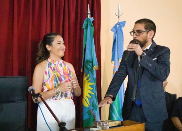Rodrigo Aristimuño asumió como Intendente de Coronel Rosales