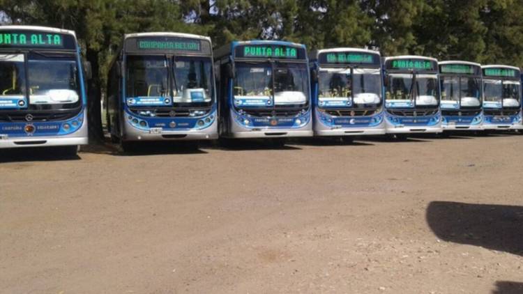 Se sigue buscando una respuesta para los transportistas y los pasajeros en Coronel Rosales