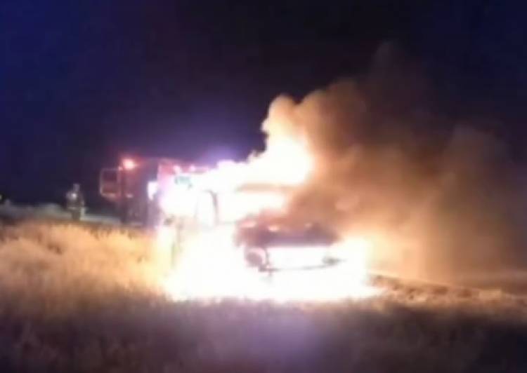 Pérdidas totales en el incendio de una camioneta en ruta 249