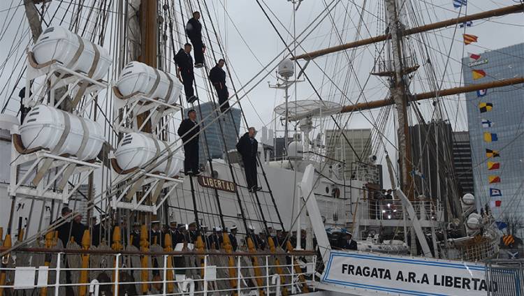 La fragata ARA “Libertad” inició su 52° Viaje de Instrucción