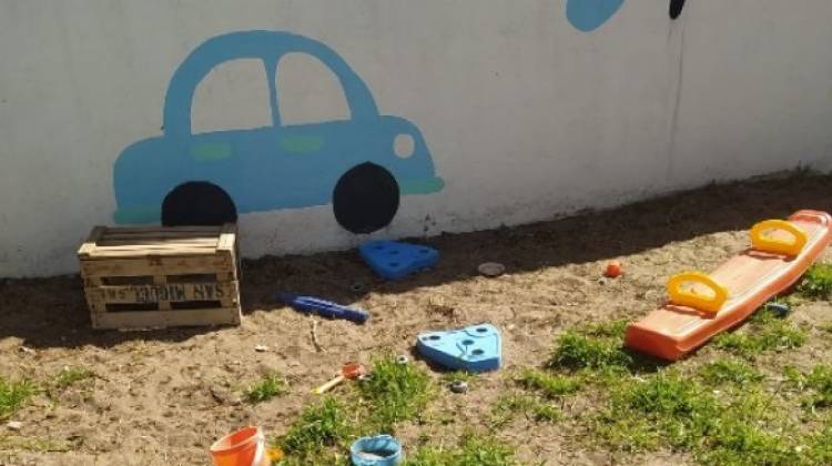 Vandalizaron juegos recién inaugurados en el Jardín 905