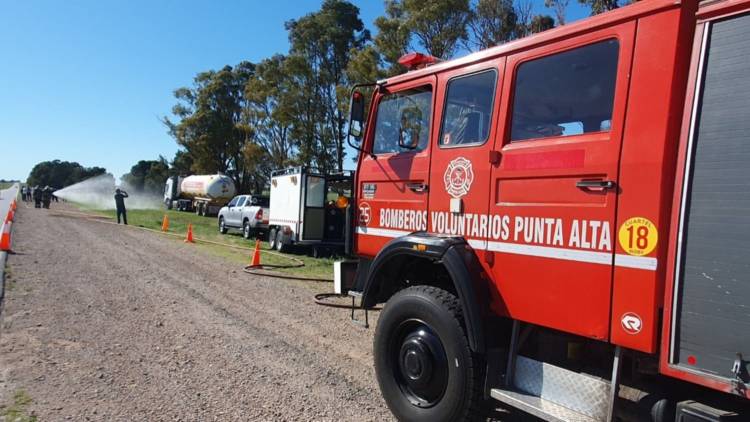 Se realizó un simulacro de pérdida de amoníaco en la ruta 3