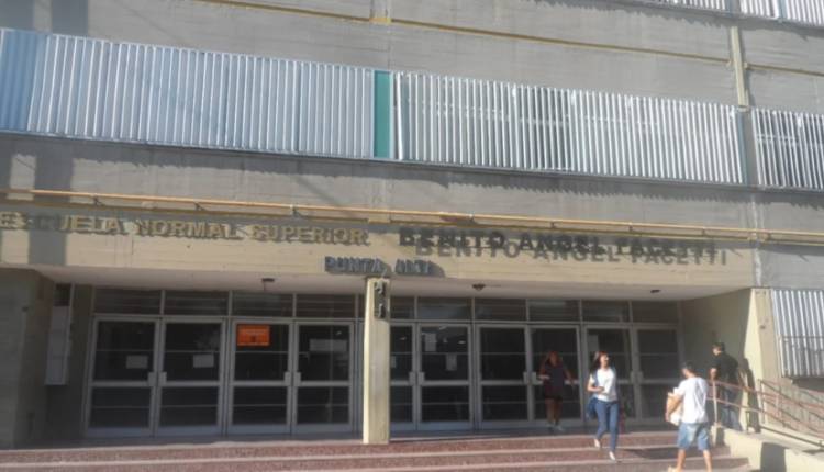 “La semana pasada ya advertimos a las escuelas que controlaran a los chicos”